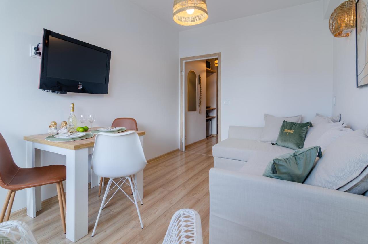 Holiday Home Slavia New 510 Z Widokiem Na Morze ミエンジズドロイェ エクステリア 写真